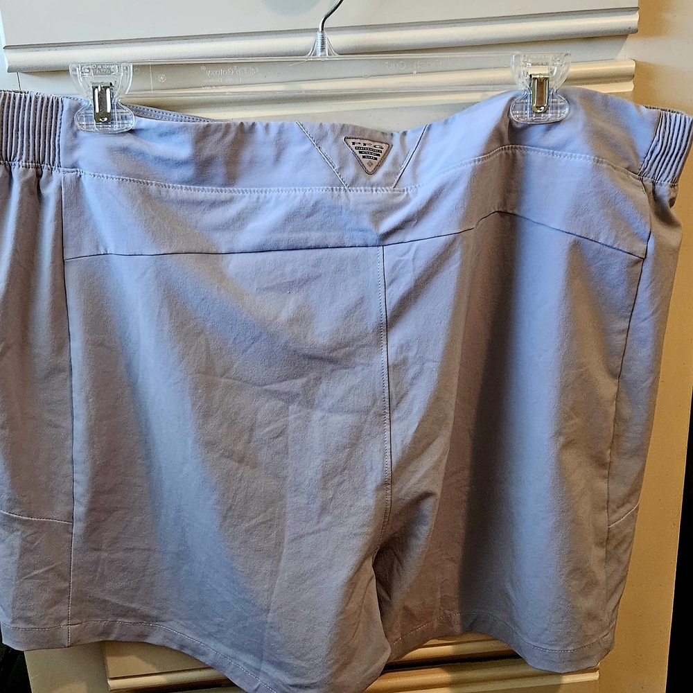 Columbia Women's Athletic Shorts - Light Blue